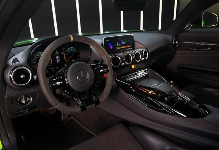 Mercedes Benz AMG GTR - undefined